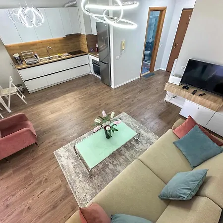 Apartment Scandi Charm Two-bedroom With Front Sea View *